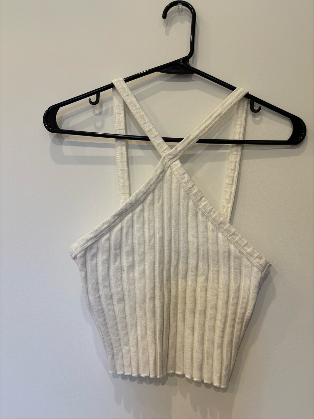ZARA Ribbed Cream Cropped Halter Top